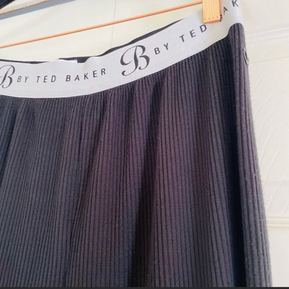 Ted Baker Black Ribbed Loungewear Trousers Pants US4 UK8 EUR36 - Picture 7 of 9